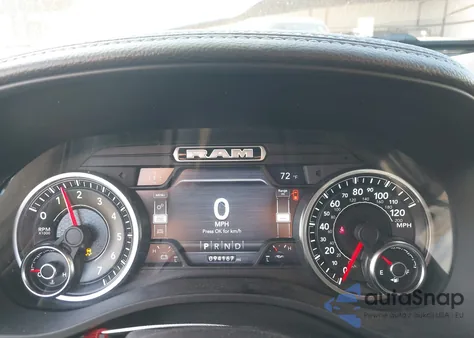 2019 Ram 1500 Laramie 4X4 5'7 Box from USA, damaged, VIN 1C6SRFJT4KN637738